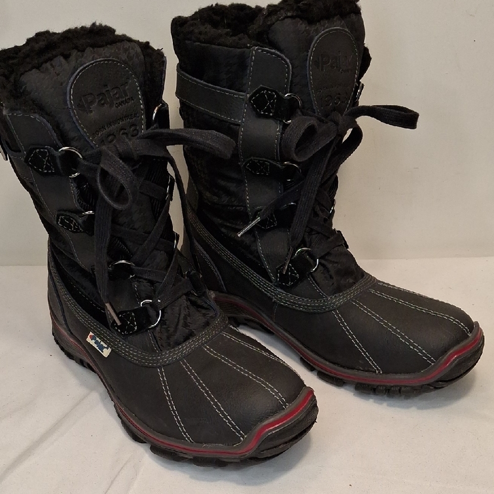 Pajar Leather/Textile Upper Black Winter Boot with Red Accent.Lightly Worn - Picture 4 of 15